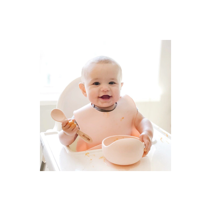 BABY IN WORLD Miska silikonowa z przyssawką i łyżeczką Rose