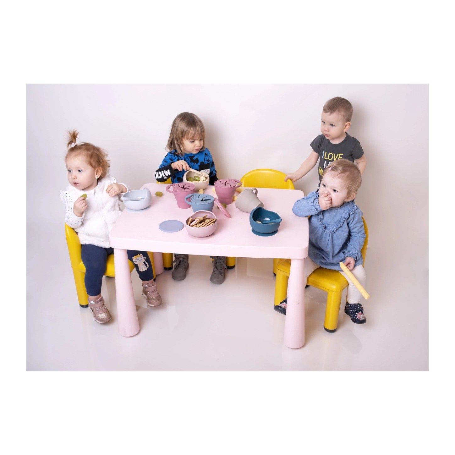 BABY IN WORLD Miska silikonowa z przyssawką i łyżeczką Rose