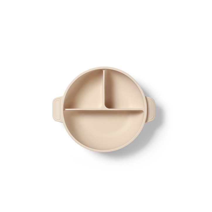 BabyOno Silikonowy talerz z przyssawką i przykrywką beżowy