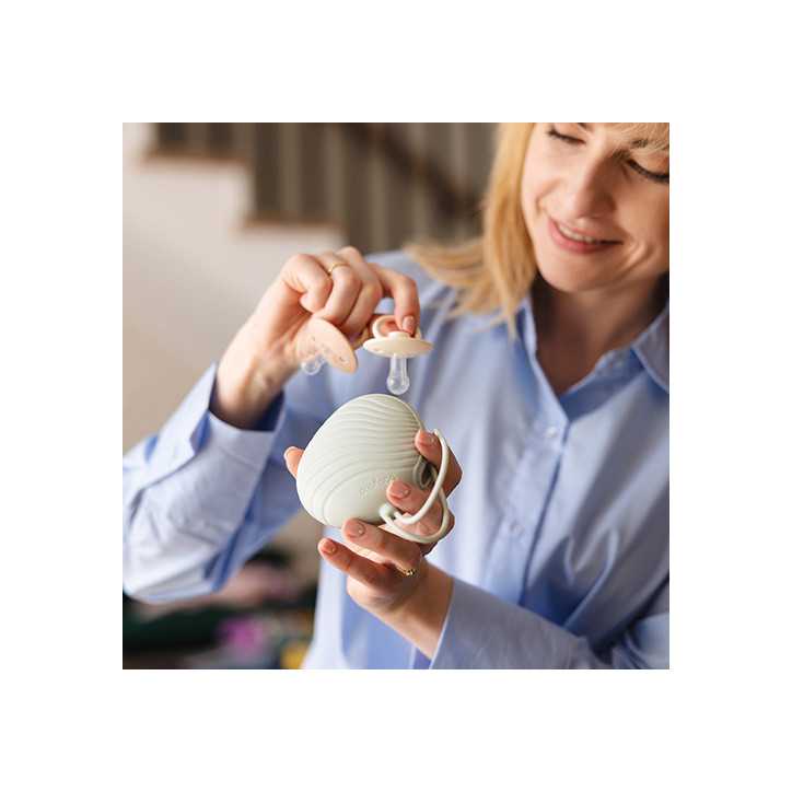 BabyOno Pojemnik na smoczek szałwiowy